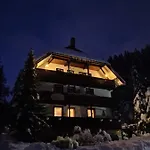 アパート Waldblick ボンドルフ・イム・シュヴァルツヴァルト